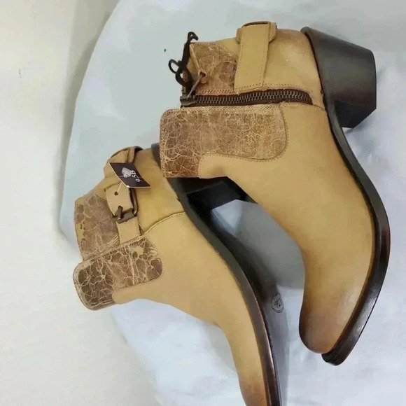 NWT! J.B. Dillion Leather Tan Zipper boots - Picture 11 of 12